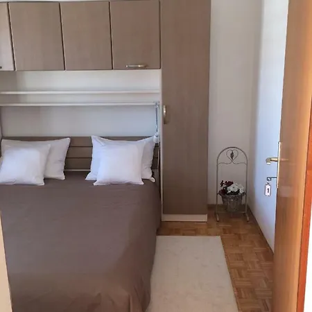 Jusup 3* Starigrad Paklenica