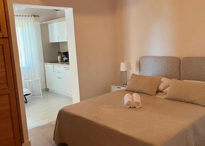 Jusup Affittacamere Starigrad Paklenica